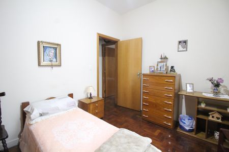 Casa à venda com 107m², 3 quartos e 2 vagasCasa 2 - Quarto 1