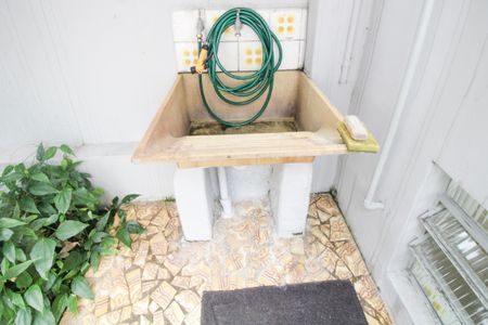 Casa à venda com 107m², 3 quartos e 2 vagasQuintal - Tanque 2