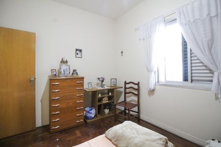 Casa à venda com 107m², 3 quartos e 2 vagasCasa 2 - Quarto 1