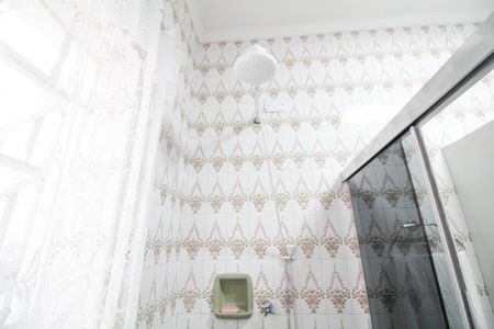 Casa à venda com 107m², 3 quartos e 2 vagasCasa 2 - Banheiro 