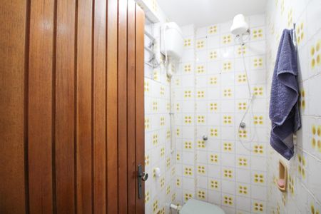 Casa à venda com 107m², 3 quartos e 2 vagasÁrea de Serviço - Banheiro