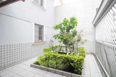 Casa à venda com 107m², 3 quartos e 2 vagasGaragem