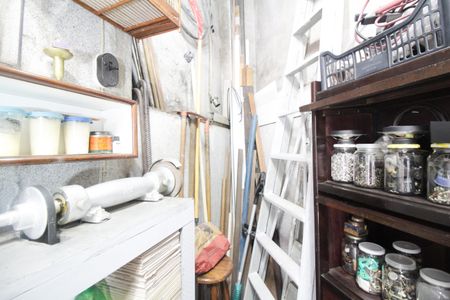 Casa à venda com 107m², 3 quartos e 2 vagasQuintal- Quarto de Serviço 2