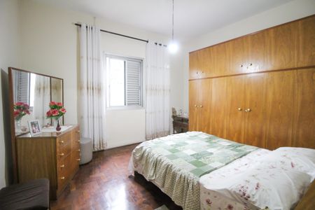 Casa à venda com 107m², 3 quartos e 2 vagasCasa 2 - Quarto 2
