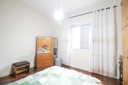 Casa à venda com 107m², 3 quartos e 2 vagasCasa 2 - Quarto 2