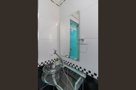 Casa para alugar com 290m², 3 quartos e 2 vagasBanheiro 2