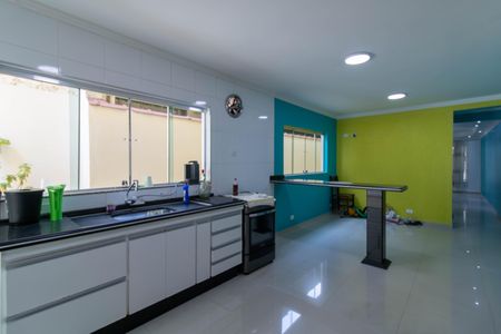 Casa para alugar com 290m², 3 quartos e 2 vagasCozinha