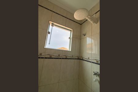 Casa para alugar com 290m², 3 quartos e 2 vagasBanheiro 