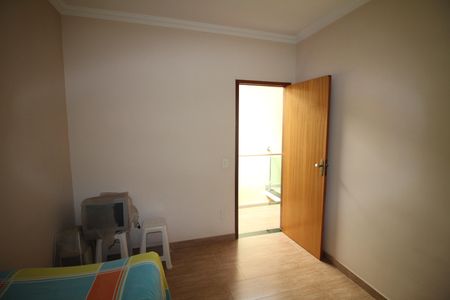 Casa à venda com 245m², 4 quartos e 3 vagasQuarto 3