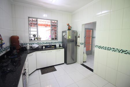 Casa à venda com 245m², 4 quartos e 3 vagasCozinha
