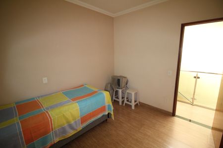 Casa à venda com 245m², 4 quartos e 3 vagasQuarto 3