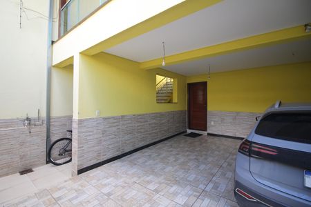 Casa à venda com 245m², 4 quartos e 3 vagasGaragem