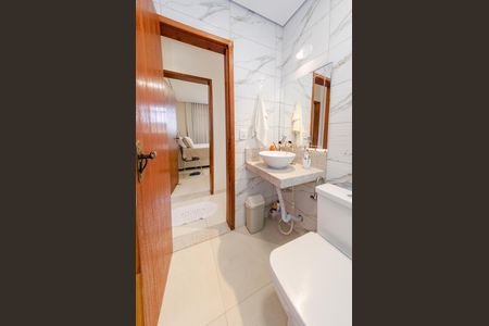 Apartamento à venda com 155m², 3 quartos e sem vagaBanheiro social