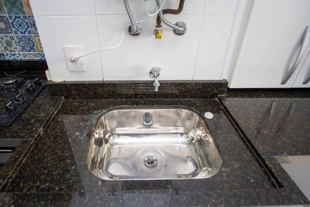 Apartamento para alugar com 65m², 2 quartos e 1 vagaÁrea de Serviço