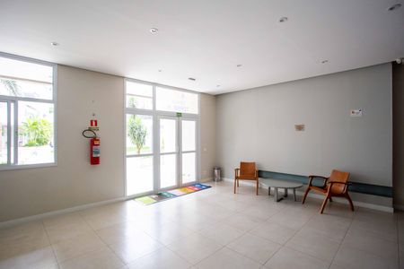 Apartamento para alugar com 65m², 2 quartos e 1 vagaHall social