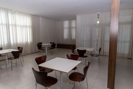 Apartamento para alugar com 65m², 2 quartos e 1 vagaSalão de Festas 2