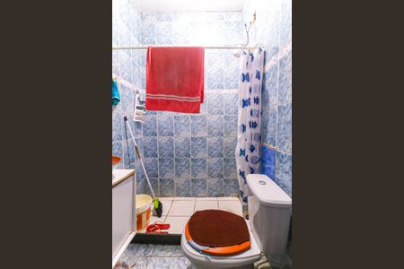 Casa à venda com 268m², 4 quartos e 2 vagasBanheiro da Suíte 2