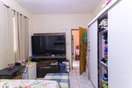 Casa à venda com 268m², 4 quartos e 2 vagasQuarto 4 - Suíte