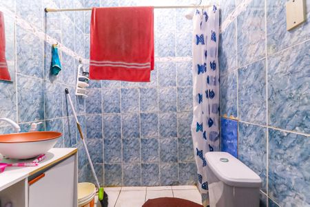 Casa à venda com 268m², 4 quartos e 2 vagasBanheiro da Suíte 2