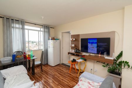 Sala de apartamento à venda com 3 quartos, 55m² em Fonte Grande, Contagem