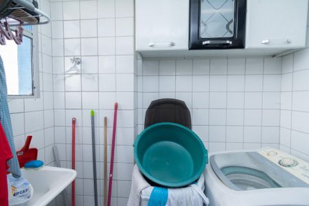 Apartamento à venda com 55m², 3 quartos e sem vagaCozinha e Área de Serviço