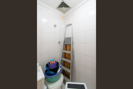 Apartamento à venda com 145m², 4 quartos e 2 vagasBanheiro de serviço