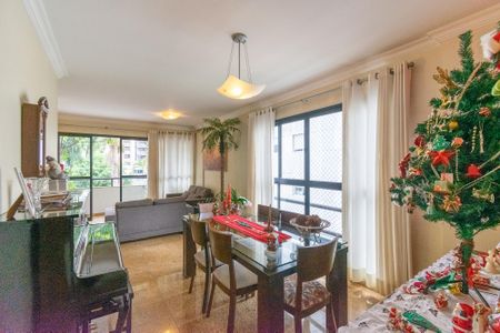 Apartamento à venda com 145m², 4 quartos e 2 vagasSala de Jantar