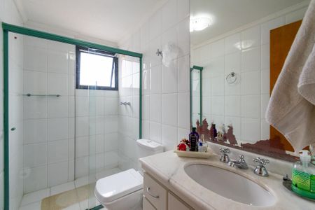 Apartamento à venda com 145m², 4 quartos e 2 vagasSuíte 2 Banheiro 