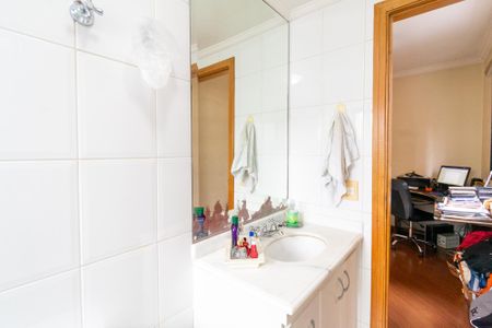 Apartamento à venda com 145m², 4 quartos e 2 vagasSuíte 2 Banheiro 