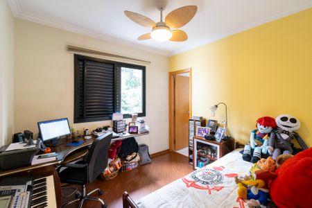 Apartamento à venda com 145m², 4 quartos e 2 vagasSuíte 2