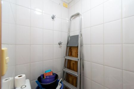 Apartamento à venda com 145m², 4 quartos e 2 vagasBanheiro de serviço