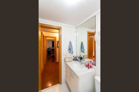 Apartamento à venda com 145m², 4 quartos e 2 vagasBanheiro Social