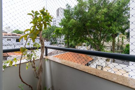 Apartamento à venda com 145m², 4 quartos e 2 vagasSuíte 1 Sacada