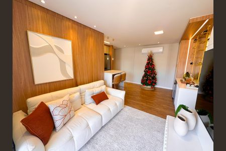 Sala de TV de apartamento para alugar com 3 quartos, 138m² em Canto, Florianópolis