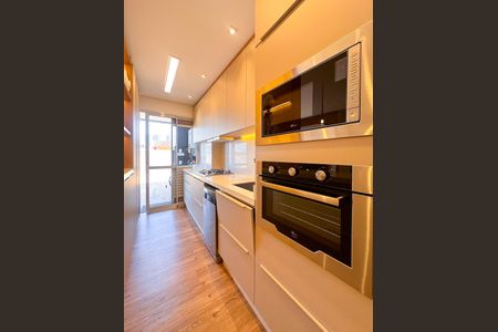 Apartamento para alugar com 138m², 3 quartos e 2 vagasCozinha