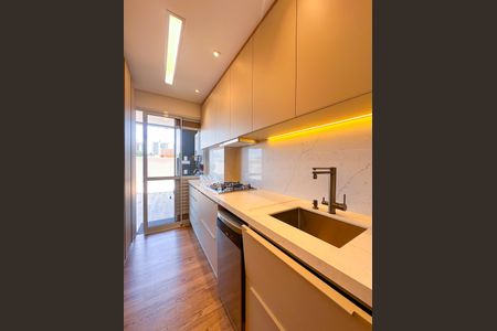 Apartamento para alugar com 138m², 3 quartos e 2 vagasCozinha