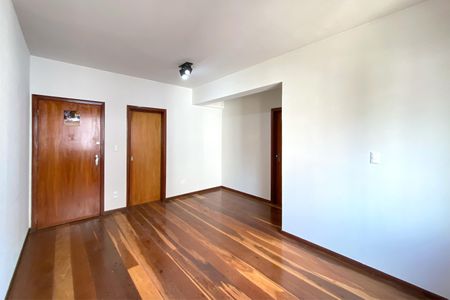 Sala de apartamento para alugar com 3 quartos, 110m² em Santo Antônio, Belo Horizonte