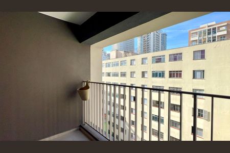 Studio à venda com 31m², 1 quarto e sem vagaVaranda