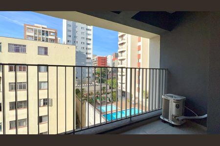 Studio à venda com 31m², 1 quarto e sem vagaVaranda