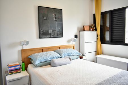 Apartamento à venda com 118m², 2 quartos e 3 vagas Apartamento à venda com 118m², 2 quartos e 3 vagasSuíte