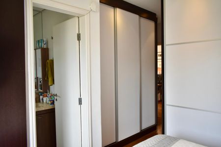 Apartamento à venda com 118m², 2 quartos e 3 vagas
