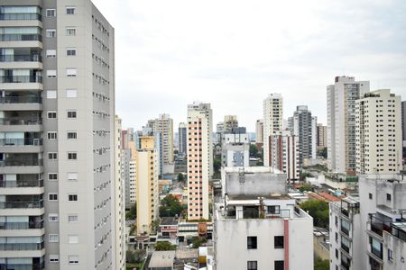 Apartamento à venda com 118m², 2 quartos e 3 vagas Apartamento à venda com 118m², 2 quartos e 3 vagasSala