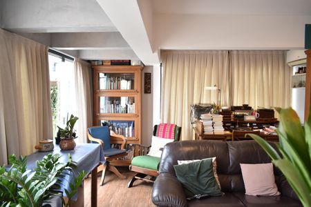 Apartamento à venda com 118m², 2 quartos e 3 vagas Apartamento à venda com 118m², 2 quartos e 3 vagasSala Cobertura