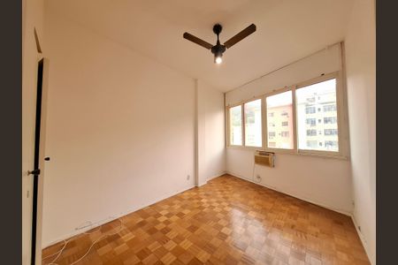 Apartamento à venda com 120m², 3 quartos e 1 vagaQuarto 1