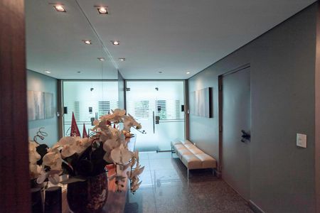 Apartamento à venda com 120m², 3 quartos e 2 vagasHall social