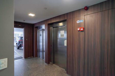 Apartamento à venda com 120m², 3 quartos e 2 vagasHall social