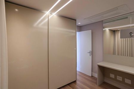 Apartamento à venda com 120m², 3 quartos e 2 vagasQuarto 1