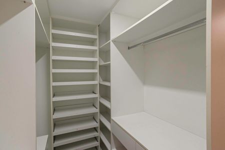 Apartamento à venda com 120m², 3 quartos e 2 vagasCloset da suíte