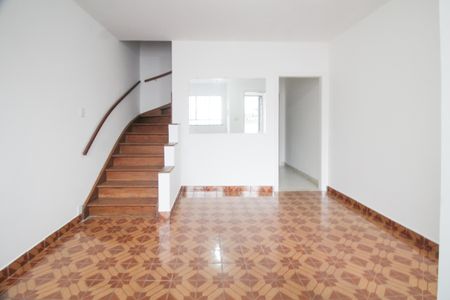 Sala de casa para alugar com 2 quartos, 80m² em Vila Prudente, São Paulo