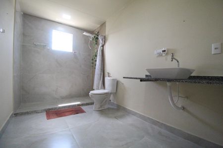 Casa para alugar com 150m², 3 quartos e sem vagaBanheiro social